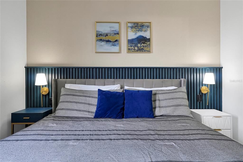 На продажу: $290,000 (2 спален, 2 ванн, 583 Квадратных фут)