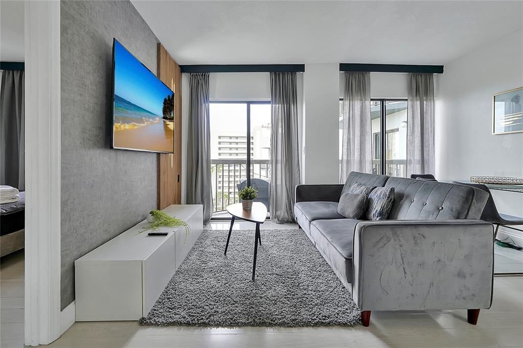 На продажу: $290,000 (2 спален, 2 ванн, 583 Квадратных фут)