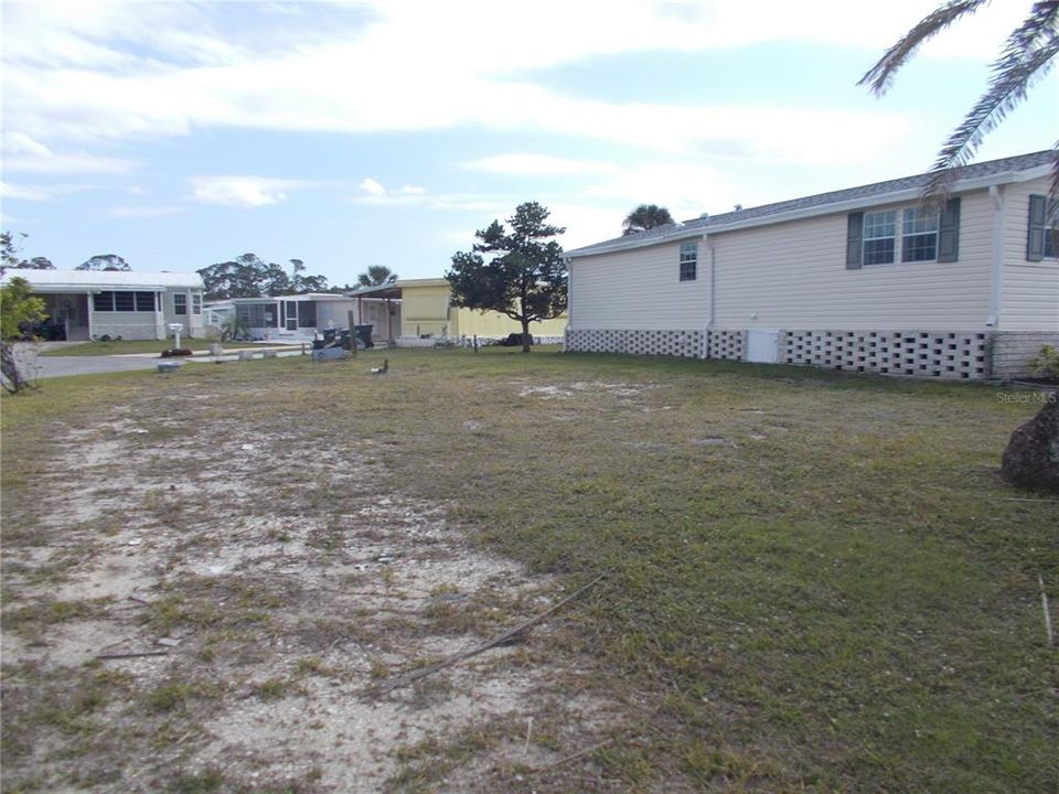 For Sale: $6,000 (0.08 acres)