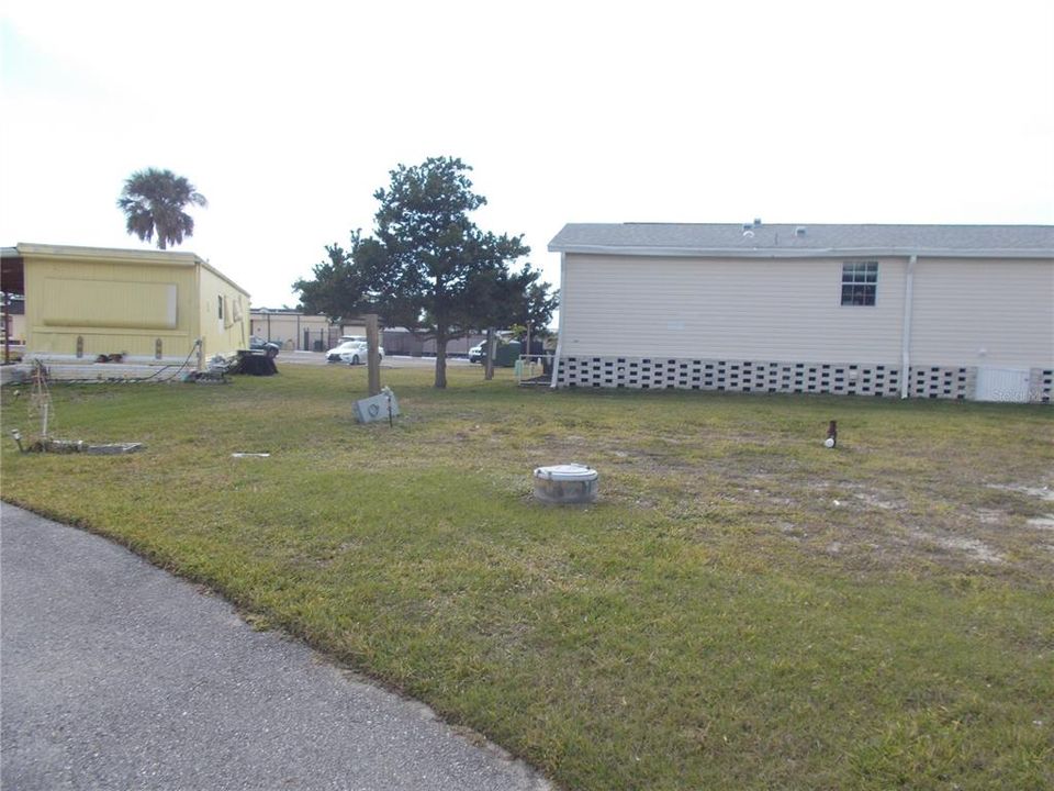 For Sale: $6,000 (0.08 acres)