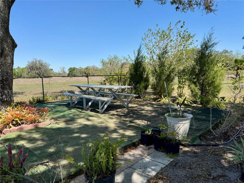 En Venta: $549,900 (3 camas, 2 baños, 2401 Pies cuadrados)