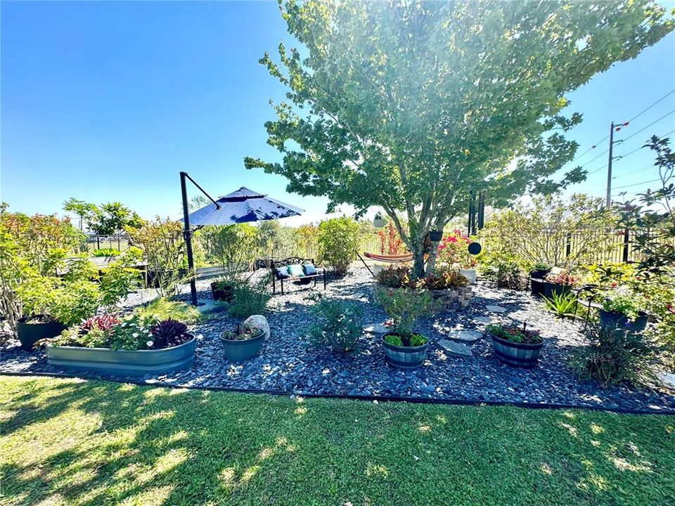 En Venta: $549,900 (3 camas, 2 baños, 2401 Pies cuadrados)