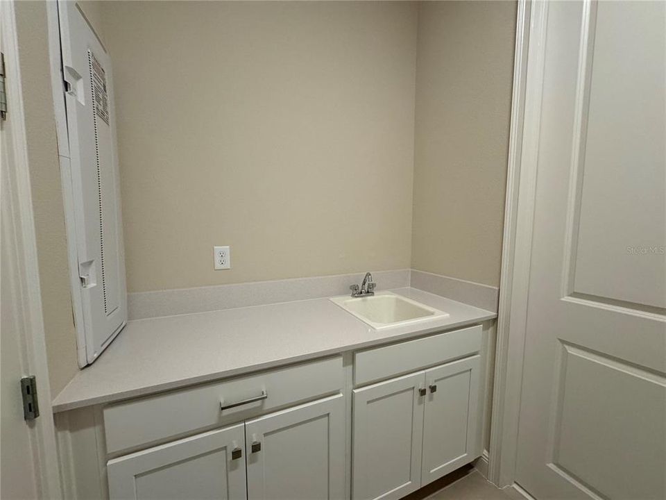 待售: $595,132 (3 贝兹, 2 浴室, 2345 平方英尺)