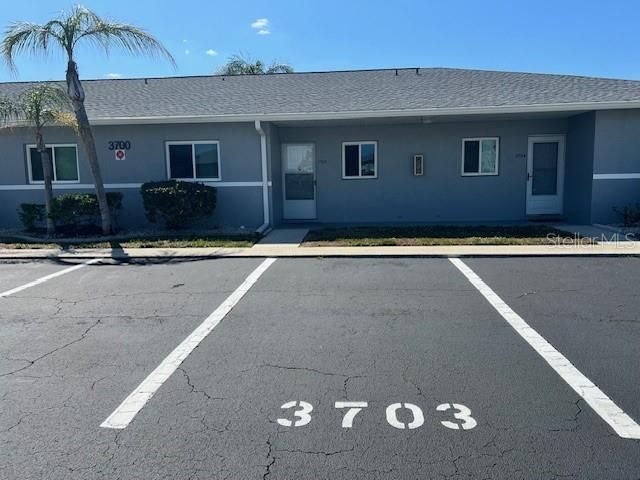 待售: $145,000 (2 贝兹, 2 浴室, 868 平方英尺)