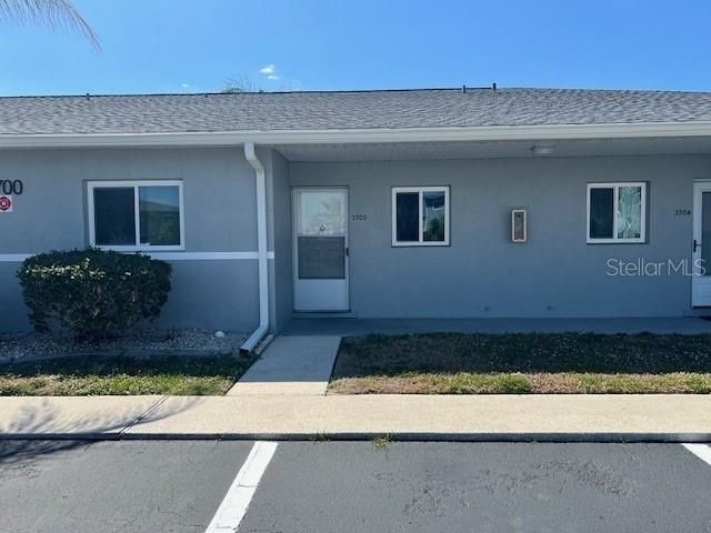 待售: $145,000 (2 贝兹, 2 浴室, 868 平方英尺)