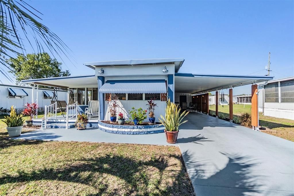 Recently Sold: $128,500 (2 beds, 1 baths, 828 Square Feet)