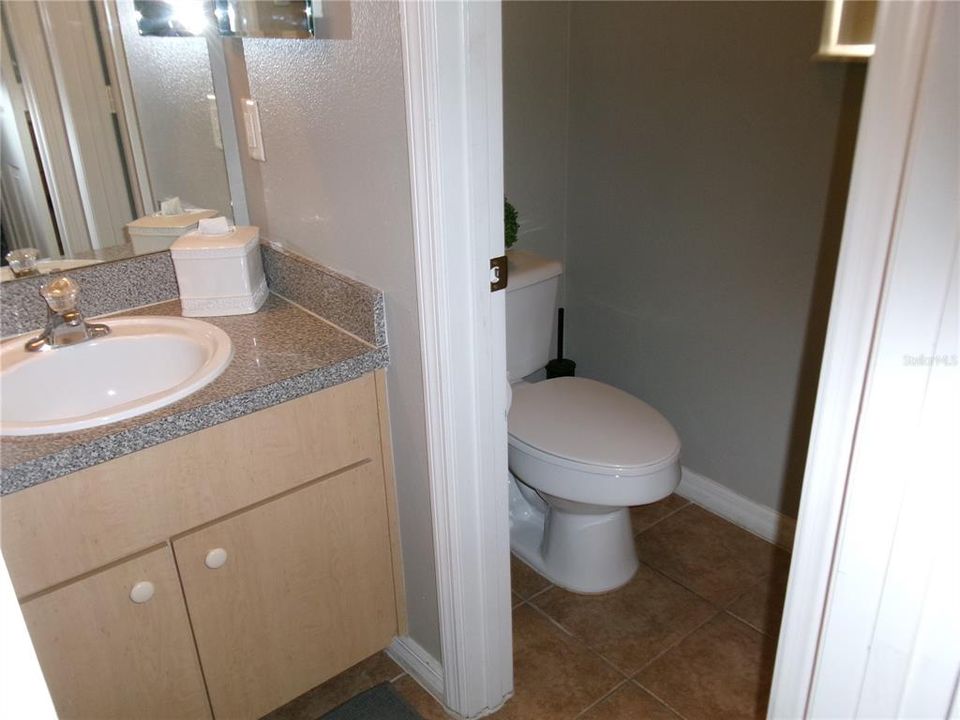 На продажу: $212,900 (3 спален, 2 ванн, 1468 Квадратных фут)