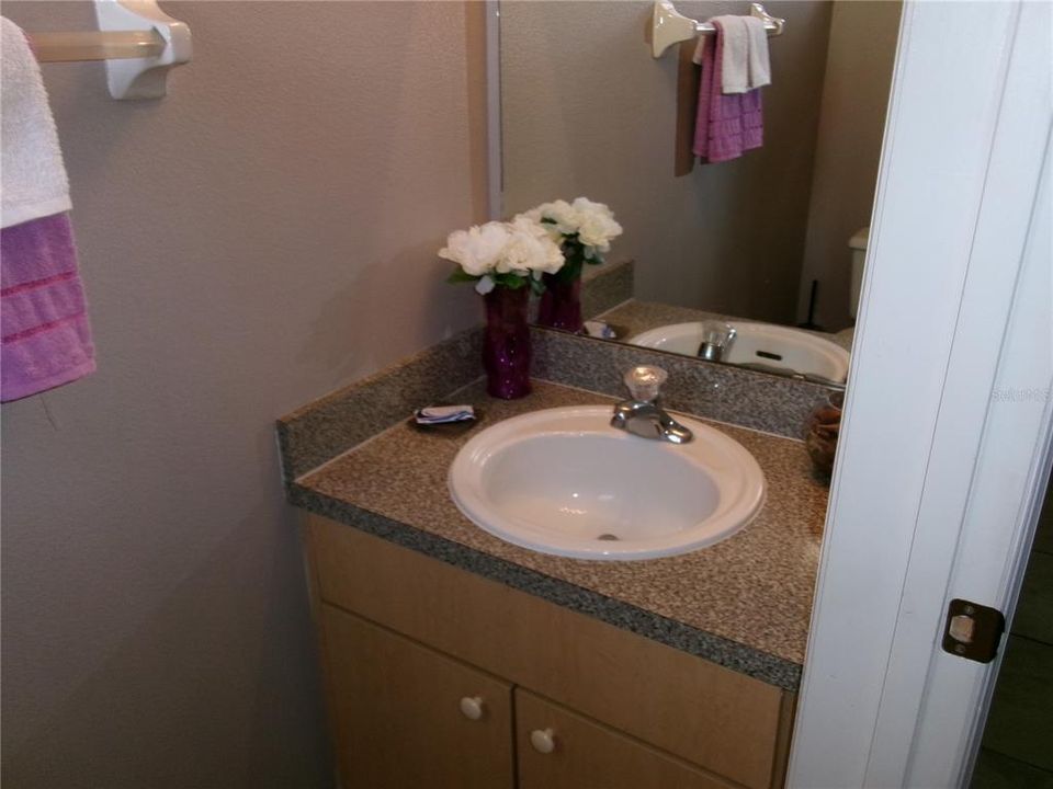 На продажу: $212,900 (3 спален, 2 ванн, 1468 Квадратных фут)
