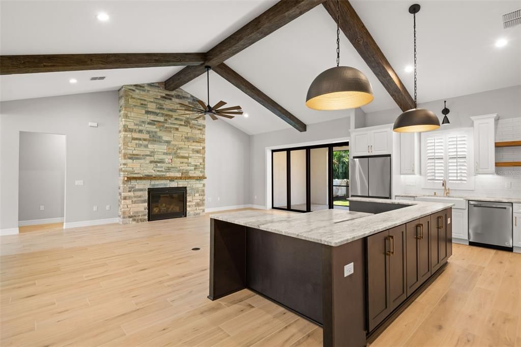 For Sale: $1,598,985 (4 beds, 2 baths, 2098 Square Feet)