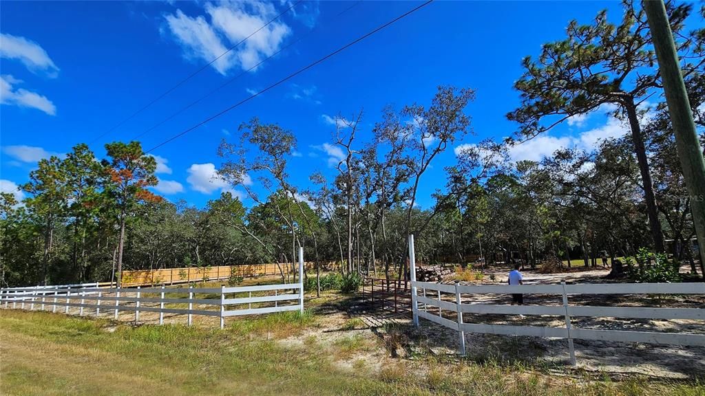 For Sale: $88,990 (1.00 acres)