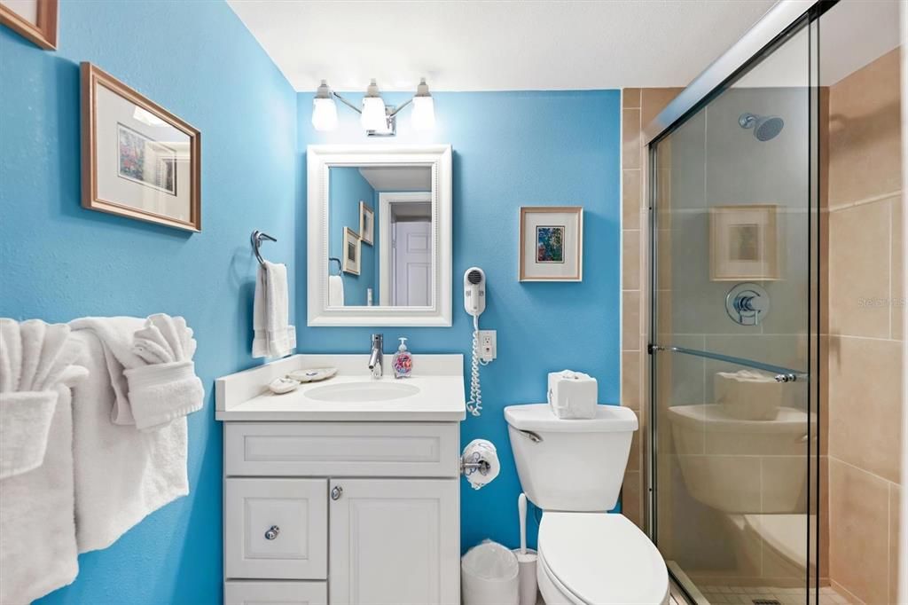 В аренду: $12,000 (2 спален, 2 ванн, 1265 Квадратных фут)