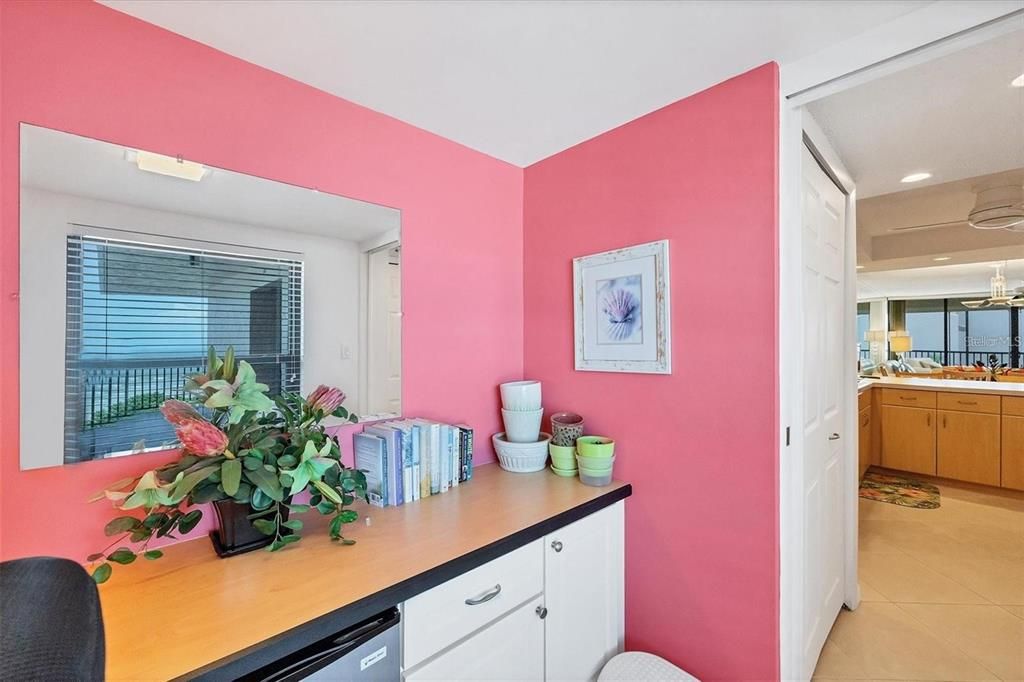 В аренду: $12,000 (2 спален, 2 ванн, 1265 Квадратных фут)