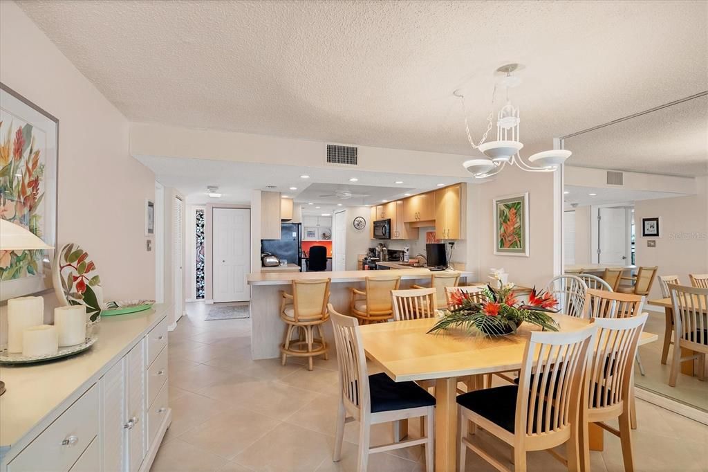 В аренду: $12,000 (2 спален, 2 ванн, 1265 Квадратных фут)