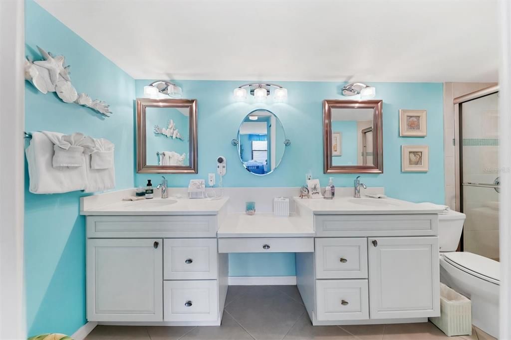 В аренду: $12,000 (2 спален, 2 ванн, 1265 Квадратных фут)