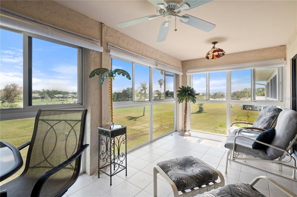 For Sale: $229,900 (2 beds, 2 baths, 1279 Square Feet)