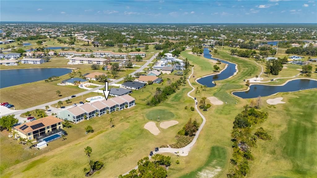 For Sale: $229,900 (2 beds, 2 baths, 1279 Square Feet)