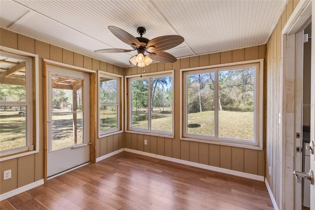 En Venta: $950,000 (2 camas, 1 baños, 784 Pies cuadrados)