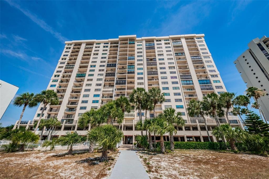 На продажу: $550,000 (2 спален, 2 ванн, 1094 Квадратных фут)