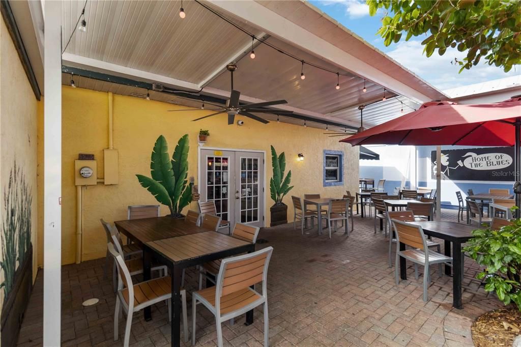 For Sale: $2,350,000 (0 beds, 0 baths, 4933 Square Feet)