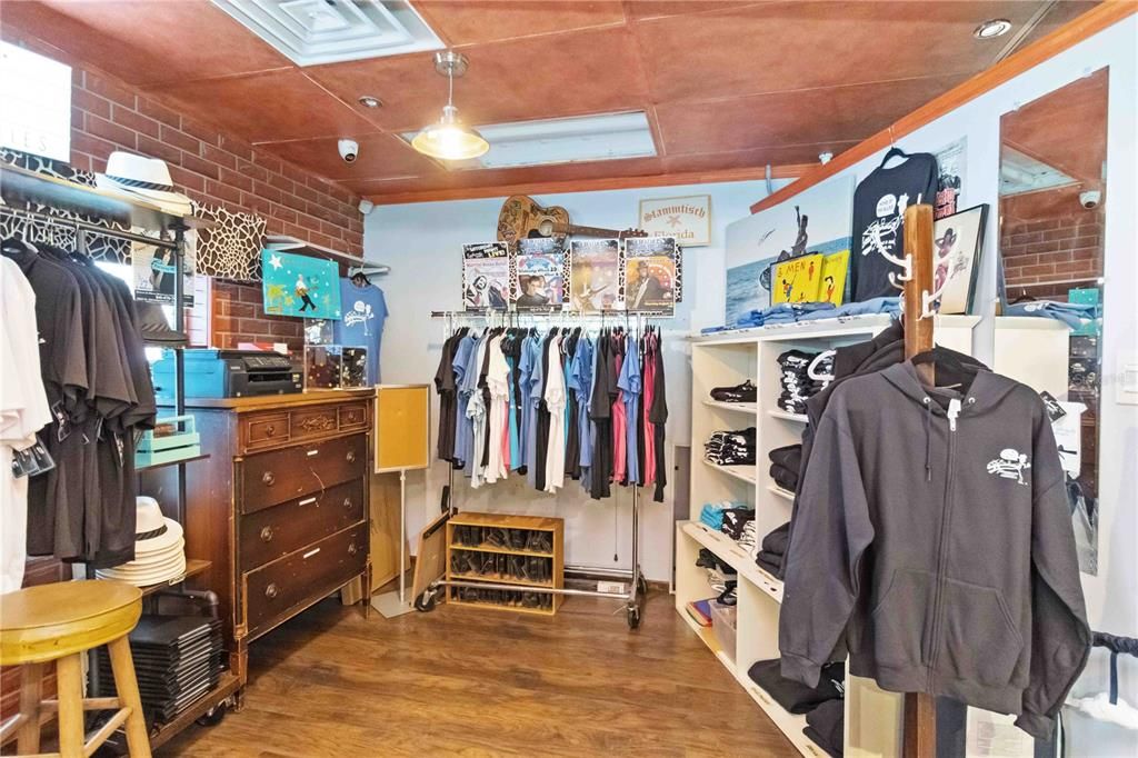 For Sale: $2,350,000 (0 beds, 0 baths, 4933 Square Feet)