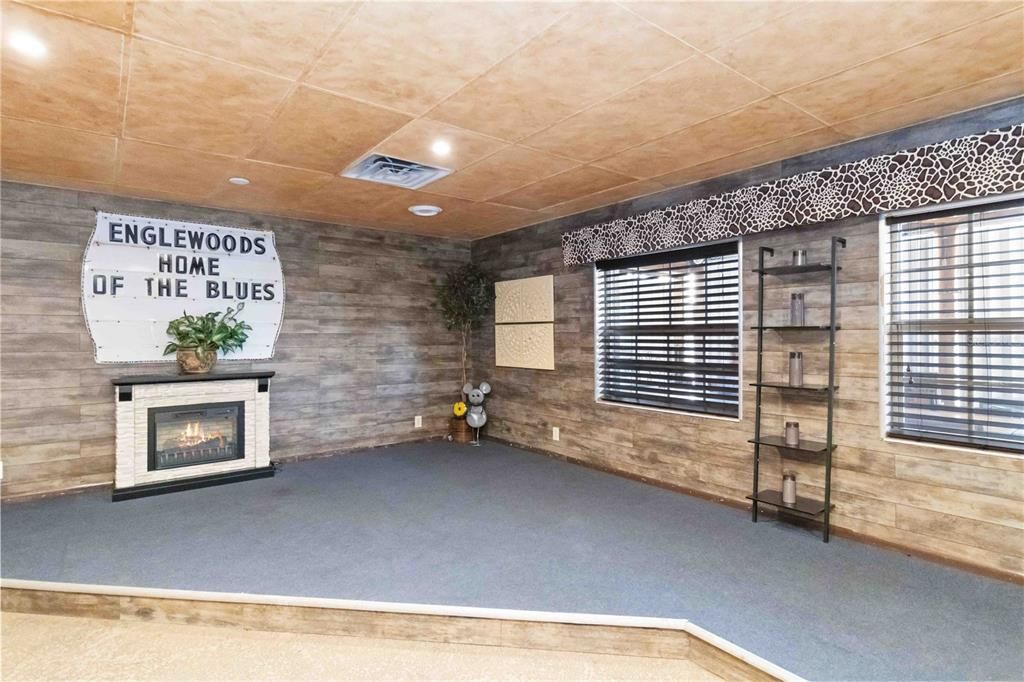 For Sale: $2,350,000 (0 beds, 0 baths, 4933 Square Feet)