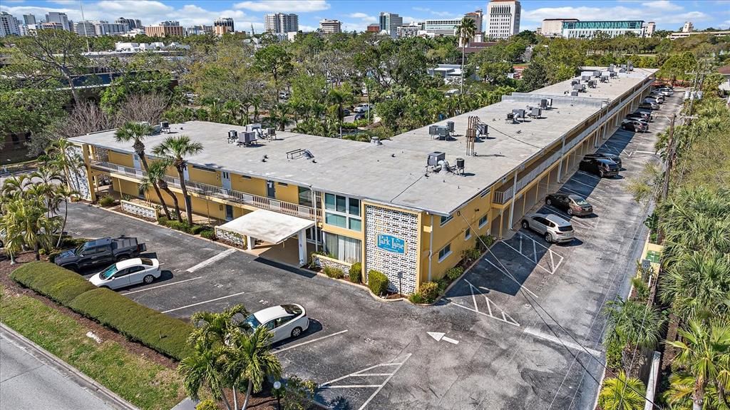 For Sale: $154,900 (0 beds, 1 baths, 422 Square Feet)