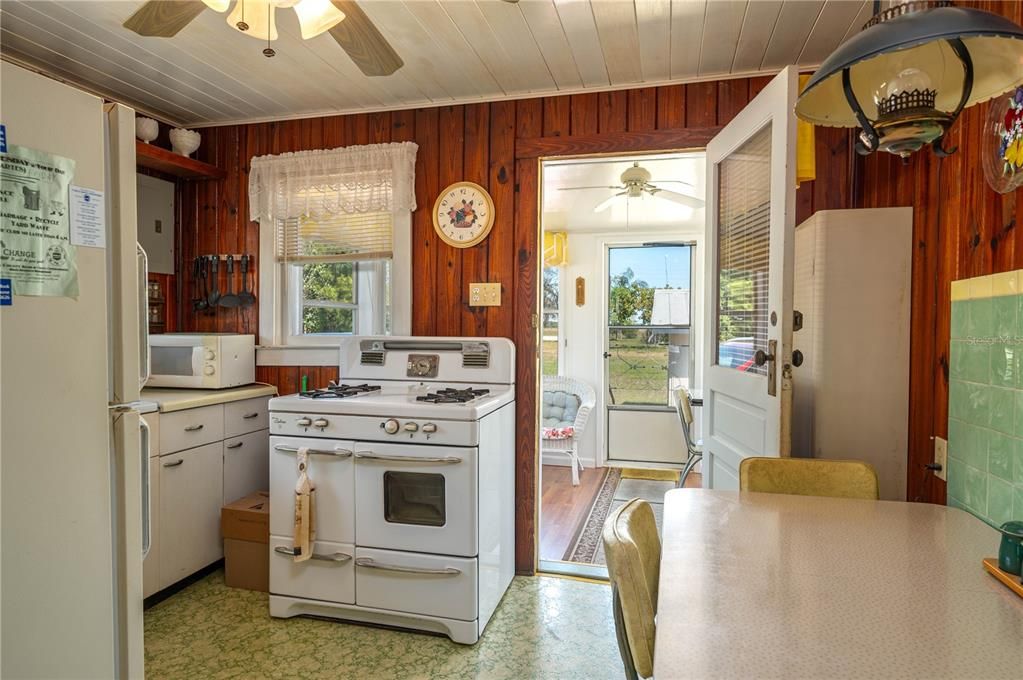 En Venta: $175,000 (2 camas, 1 baños, 624 Pies cuadrados)