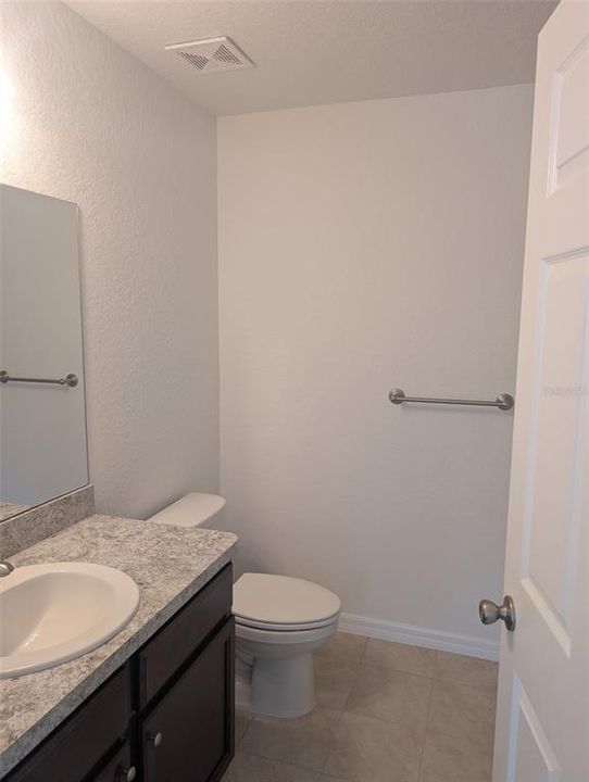 En Venta: $199,800 (3 camas, 2 baños, 1003 Pies cuadrados)