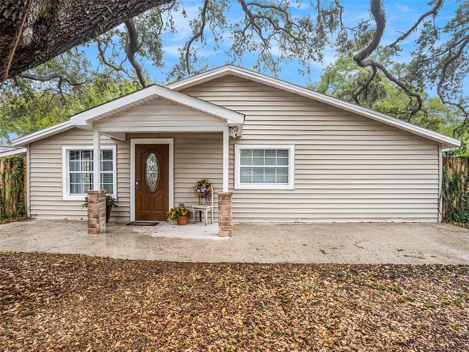 最近售出: $299,900 (3 贝兹, 2 浴室, 1368 平方英尺)