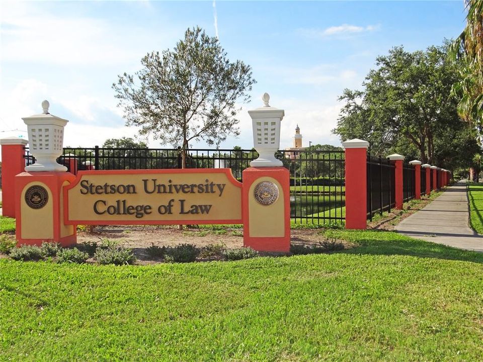 For Sale: $549,900 (4 beds, 0 baths, 1688 Square Feet)