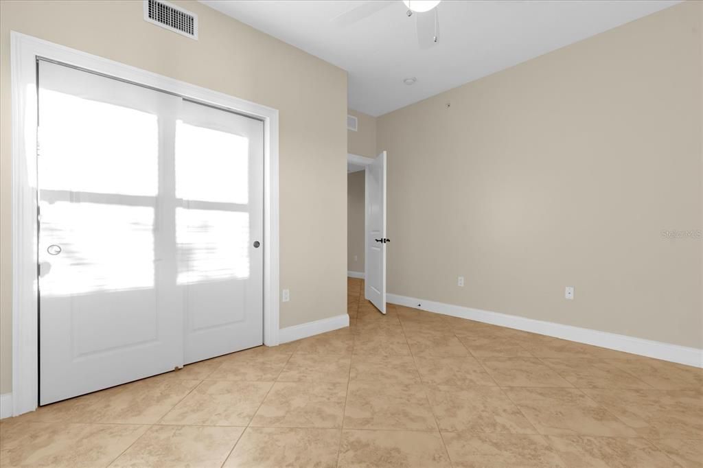 待售: $445,000 (2 贝兹, 2 浴室, 1758 平方英尺)