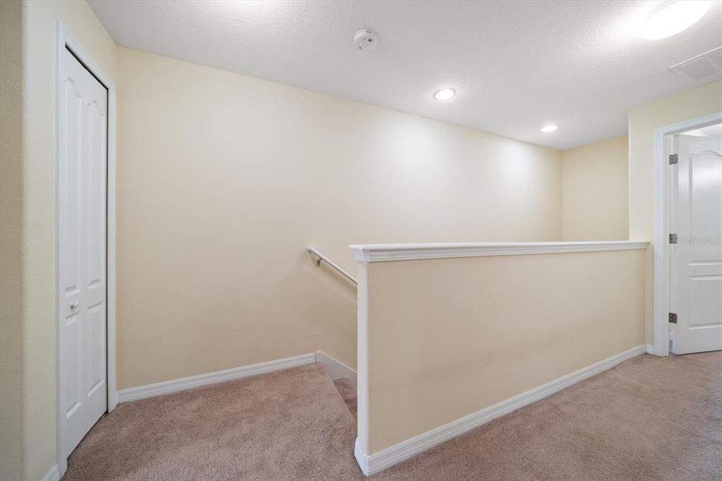 En Venta: $245,000 (3 camas, 2 baños, 1760 Pies cuadrados)