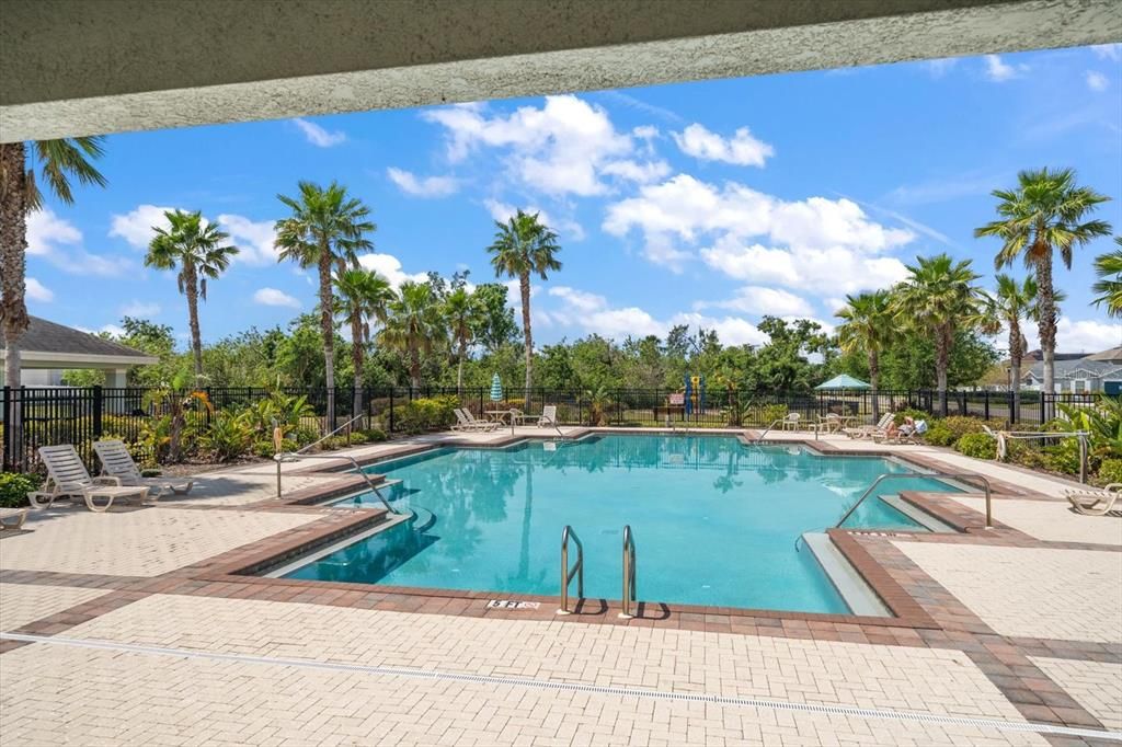 En Venta: $245,000 (3 camas, 2 baños, 1760 Pies cuadrados)