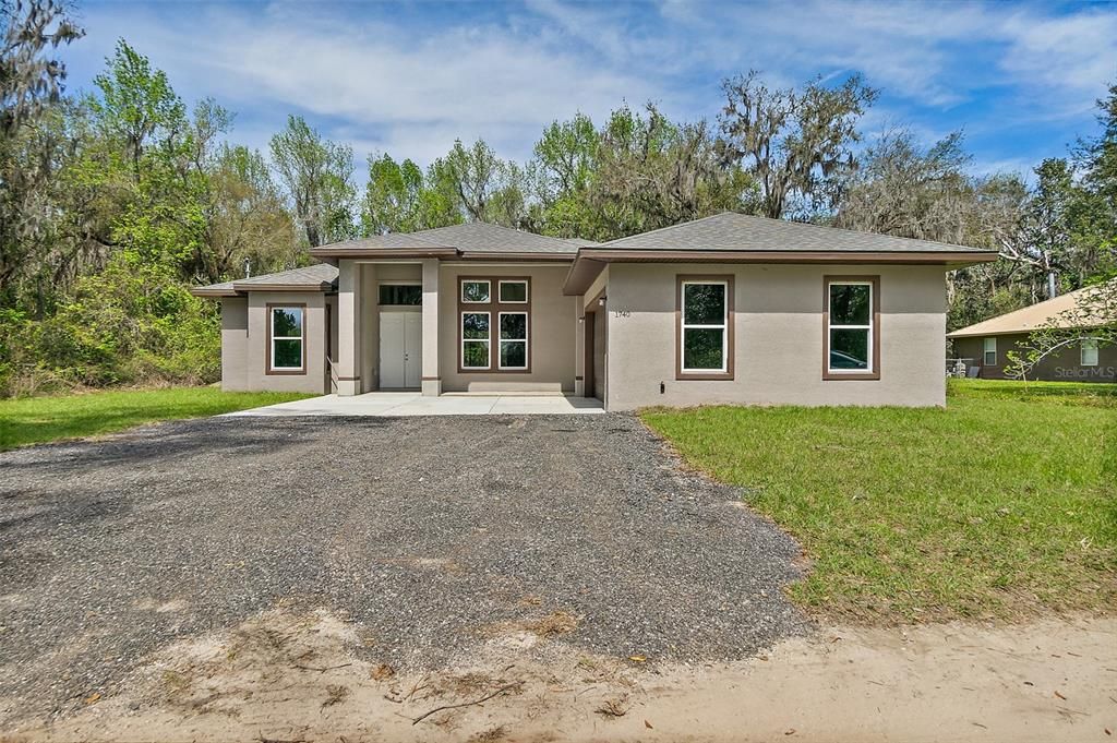 待售: $739,900 (3 贝兹, 2 浴室, 2001 平方英尺)