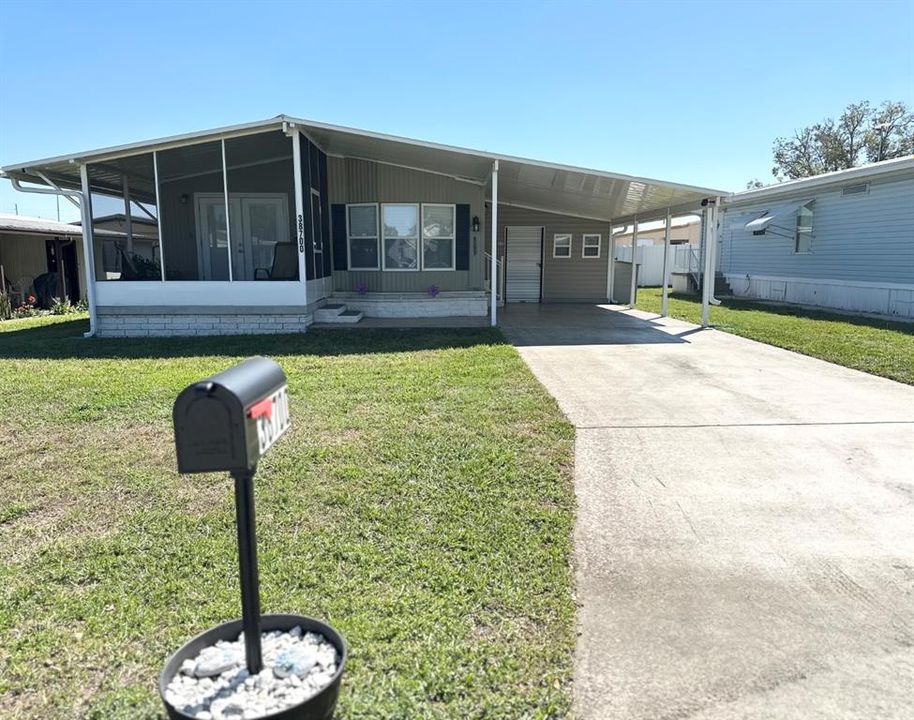 Недавно продано: $178,500 (2 спален, 2 ванн, 960 Квадратных фут)