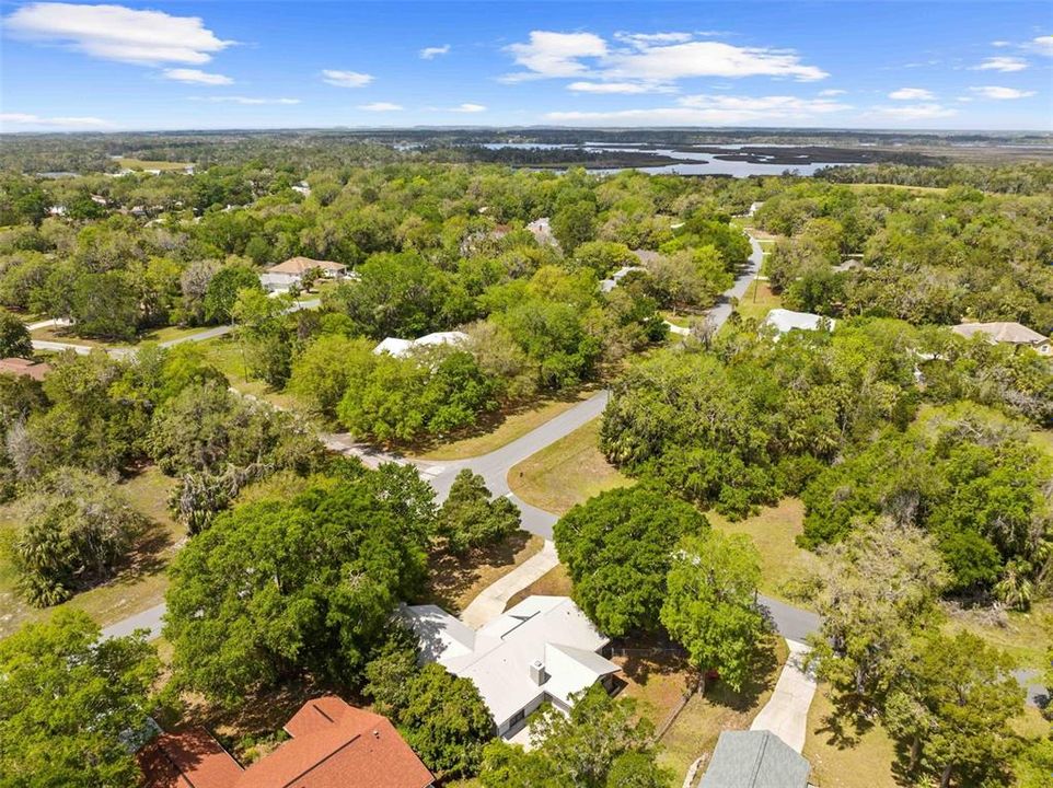 En Venta: $325,000 (3 camas, 2 baños, 1697 Pies cuadrados)