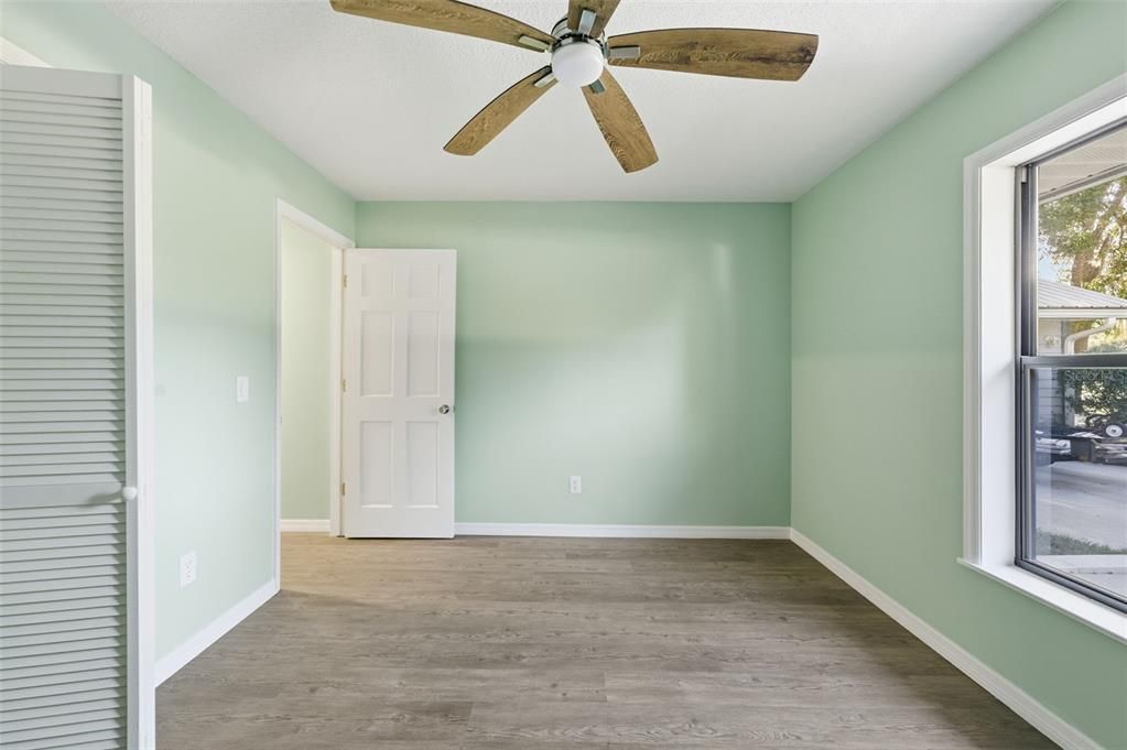 En Venta: $325,000 (3 camas, 2 baños, 1697 Pies cuadrados)