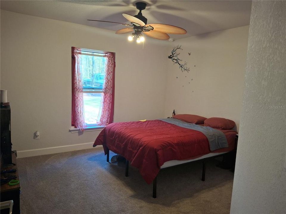 For Sale: $385,000 (4 beds, 2 baths, 1755 Square Feet)