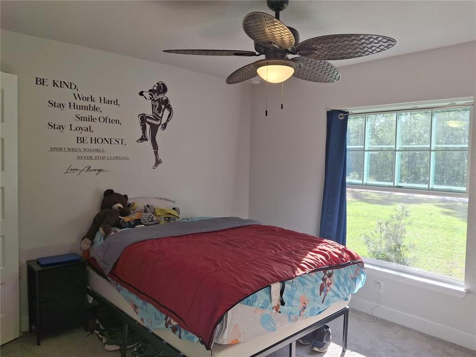 For Sale: $385,000 (4 beds, 2 baths, 1755 Square Feet)