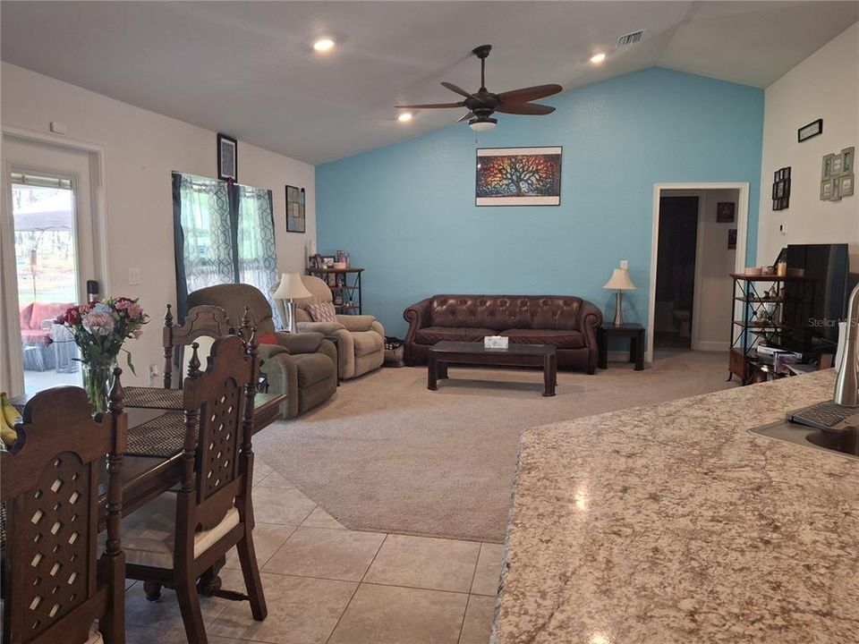 For Sale: $385,000 (4 beds, 2 baths, 1755 Square Feet)
