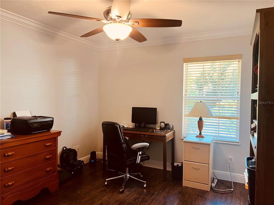 待售: $495,000 (3 贝兹, 2 浴室, 1423 平方英尺)