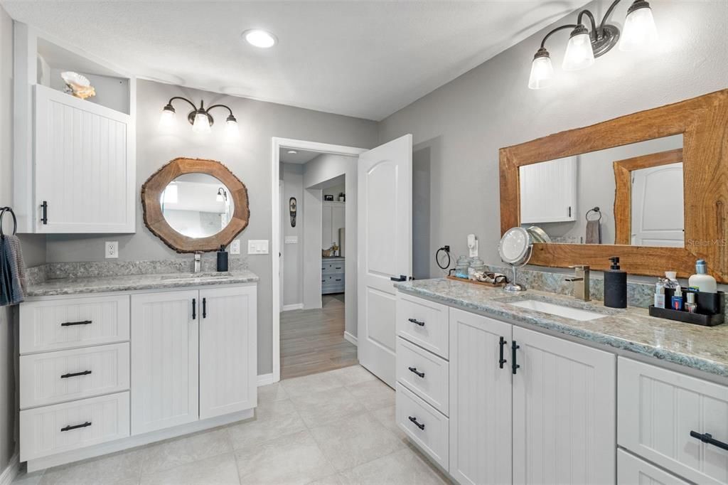 For Sale: $1,400,000 (7 beds, 4 baths, 4630 Square Feet)