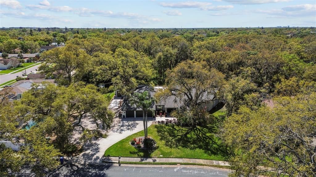 For Sale: $1,400,000 (7 beds, 4 baths, 4630 Square Feet)