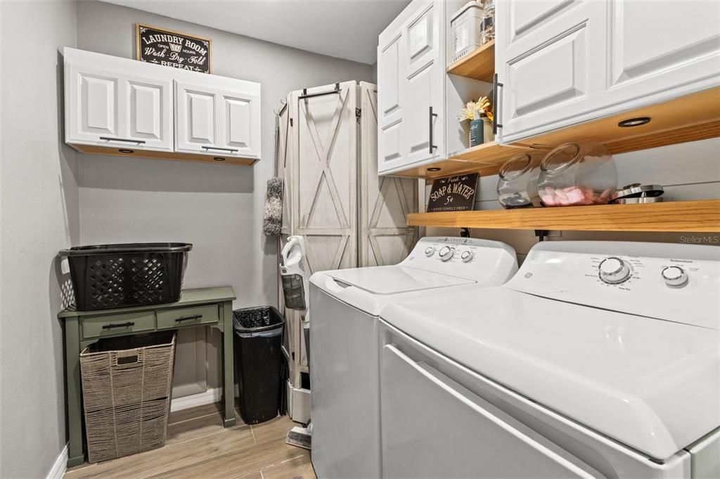 For Sale: $1,400,000 (7 beds, 4 baths, 4630 Square Feet)