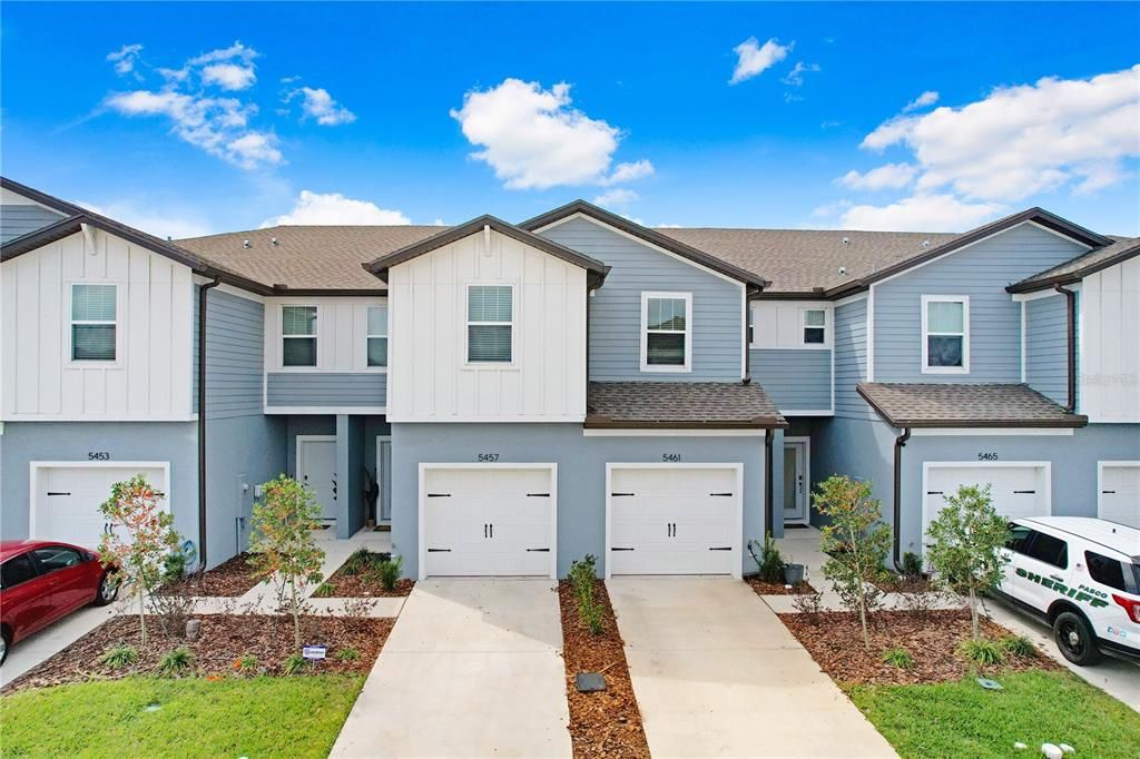 最近售出: $260,000 (2 贝兹, 2 浴室, 1451 平方英尺)