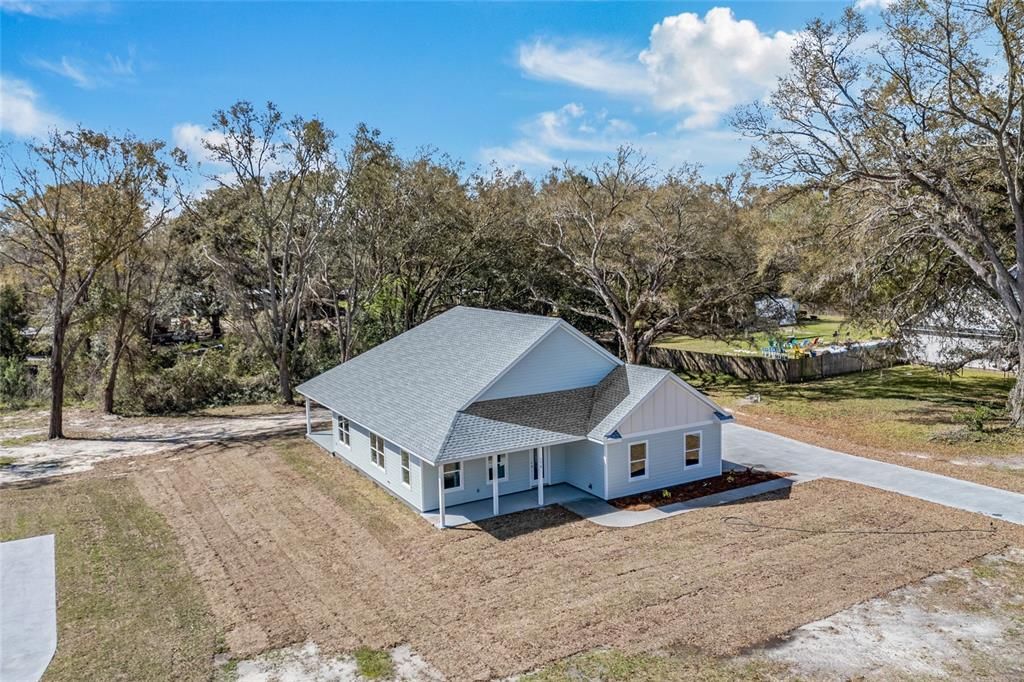 Vendido Recientemente: $418,000 (3 camas, 2 baños, 1895 Pies cuadrados)