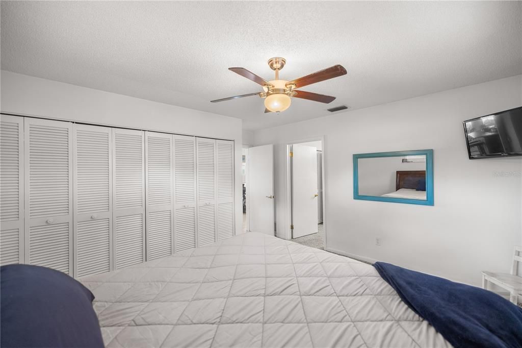 На продажу: $595,000 (3 спален, 2 ванн, 2284 Квадратных фут)