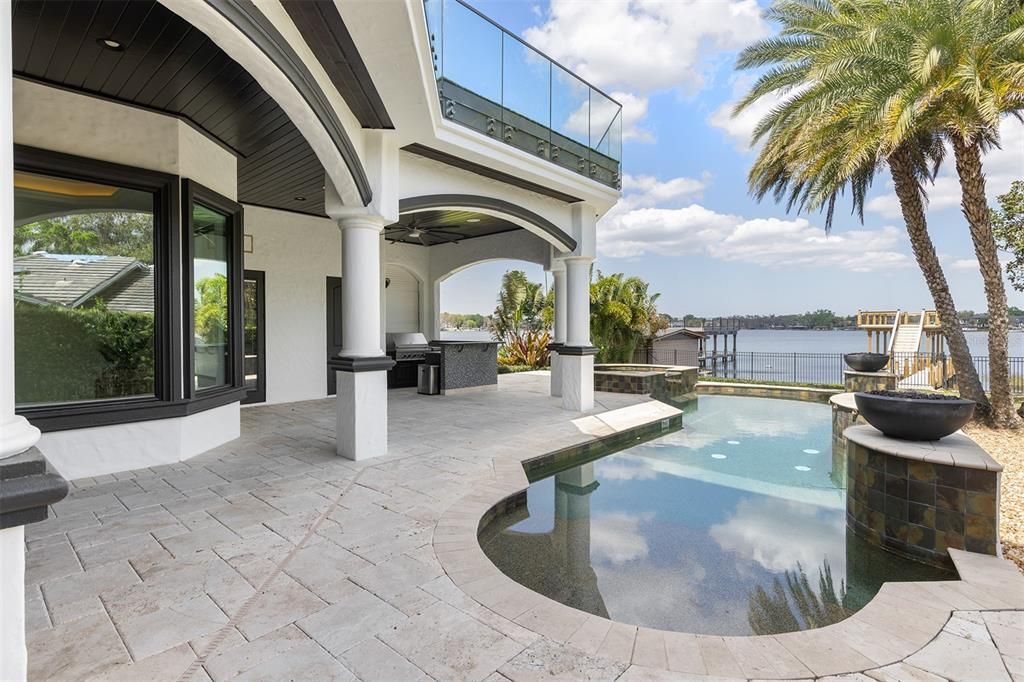 En Venta: $4,150,000 (5 camas, 6 baños, 5639 Pies cuadrados)