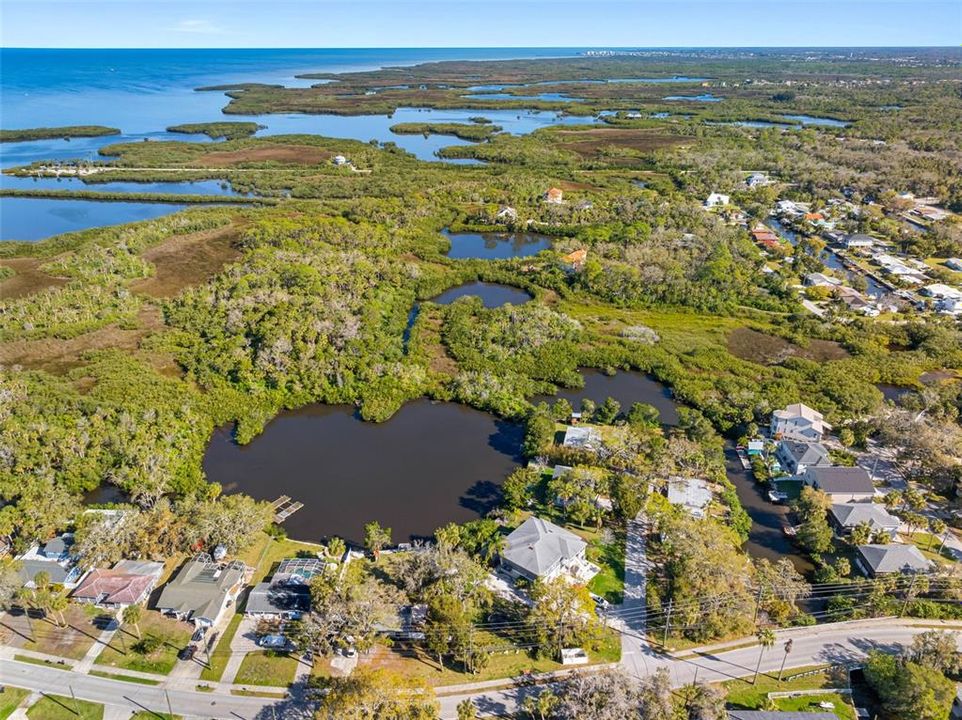 En Venta: $279,000 (2 camas, 1 baños, 1147 Pies cuadrados)