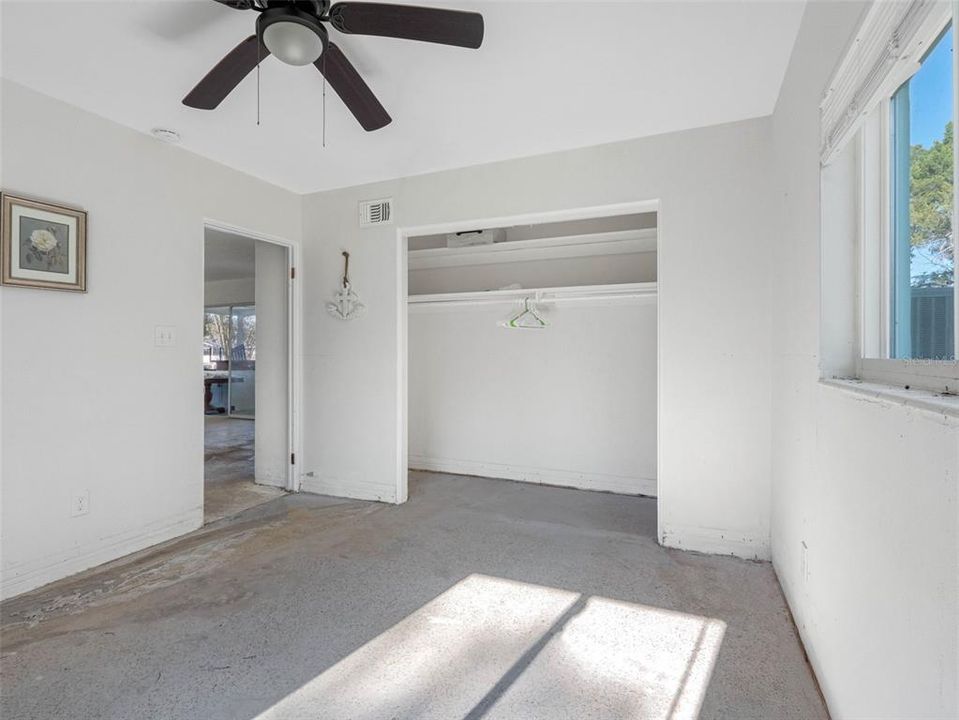 En Venta: $279,000 (2 camas, 1 baños, 1147 Pies cuadrados)